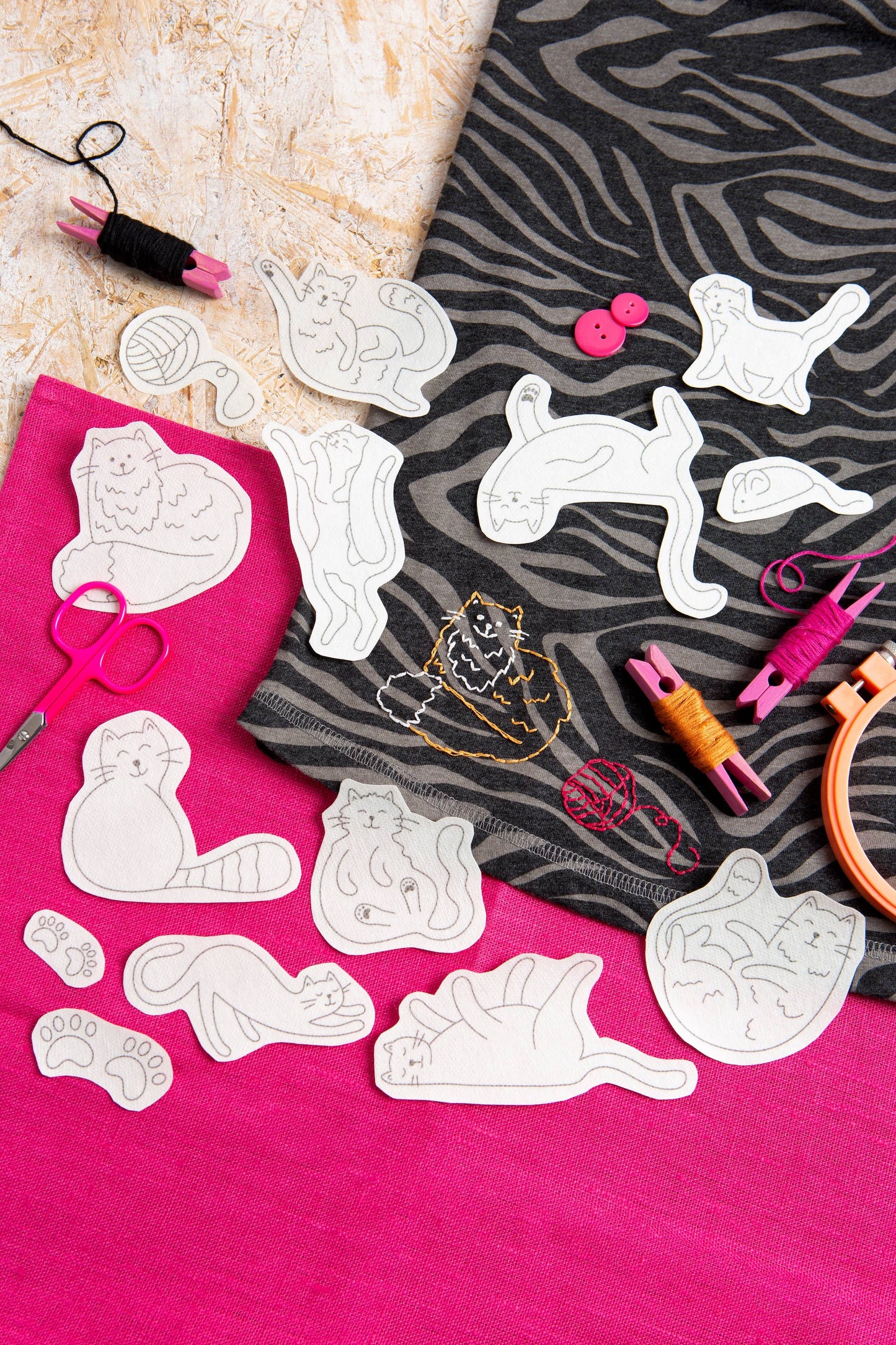 Curious Cats stick & stitch embroidery set