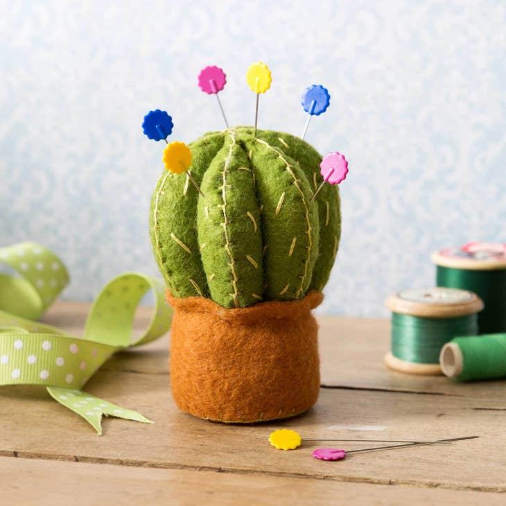 Cactus pincushion kit