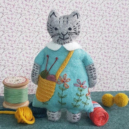 Crafty Cat felt craft kit
