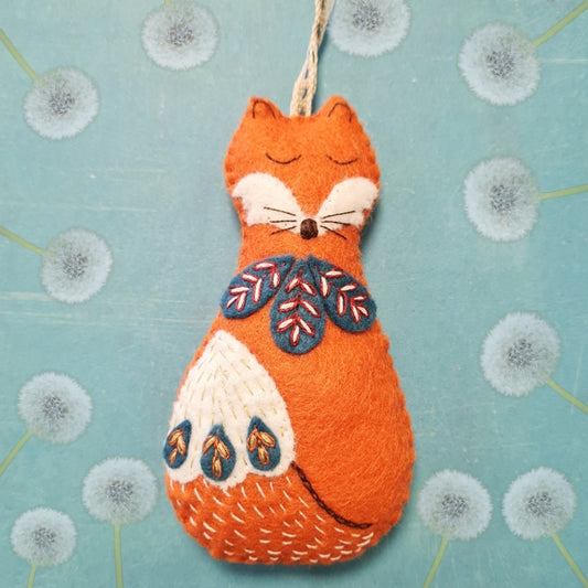 Folk art fox felt craft kit