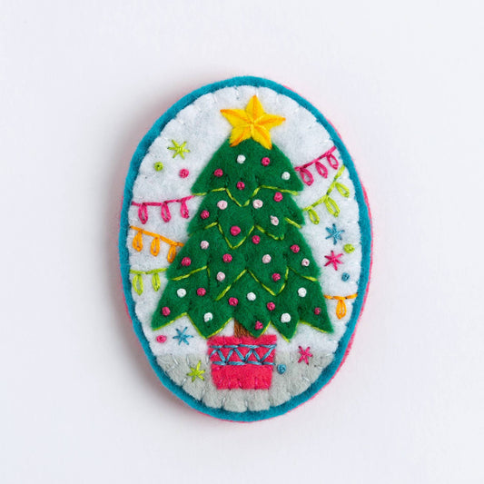 Christmas Tree brooch kit