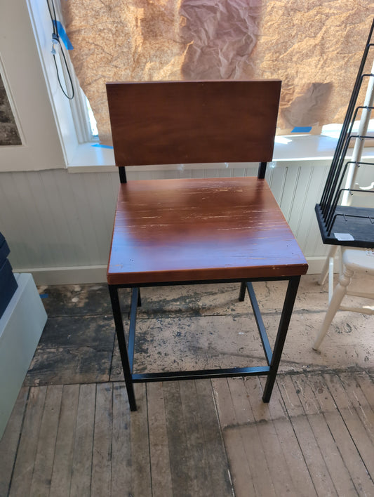 Counter stool