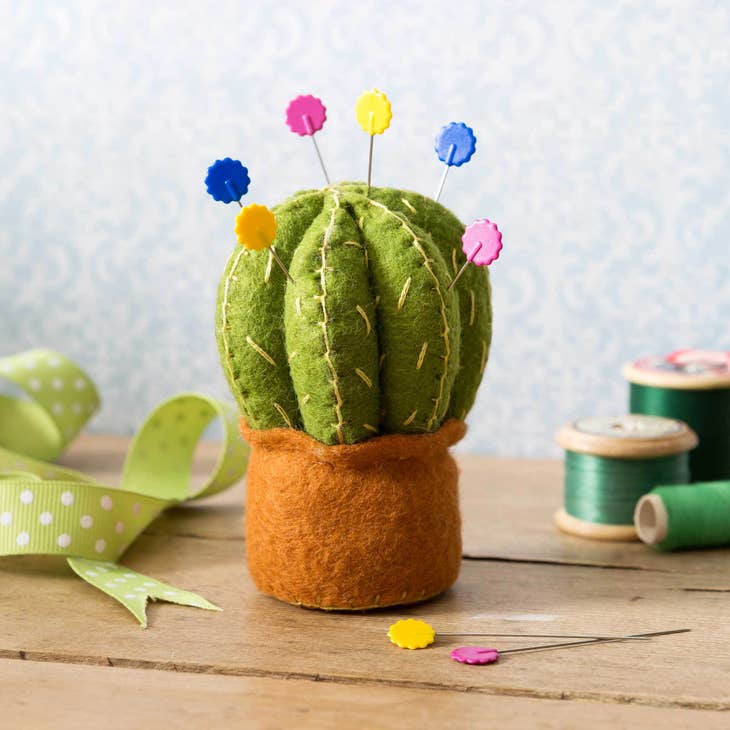 Cactus pincushion kit